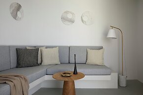 Grace Hotel, Auberge Resorts Collection