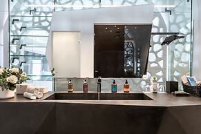 Grace Hotel, Auberge Resorts Collection