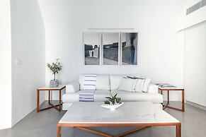 Grace Hotel, Auberge Resorts Collection