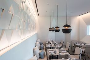 Grace Hotel, Auberge Resorts Collection