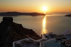 Grace Hotel, Auberge Collection