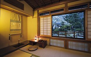 Amami Onsen Nanten-en