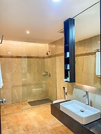 Pacific Palace Hotel