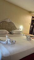Pacific Palace Hotel