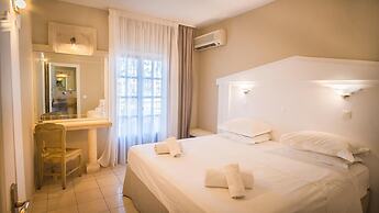 Parthenis Hotel & Suites