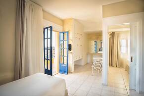 Parthenis Hotel & Suites