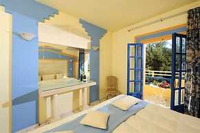 Parthenis Hotel & Suites