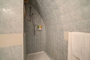 Navona Gallery Suites