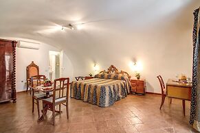 Navona Gallery Suites