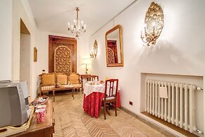 Navona Gallery Suites