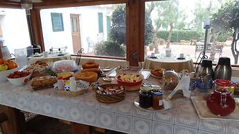 La Casetta Bed and Breakfast