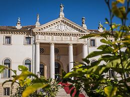 Hotel Villa Cornér della Regina
