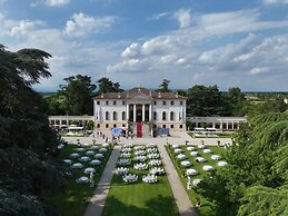 Hotel Villa Cornér della Regina
