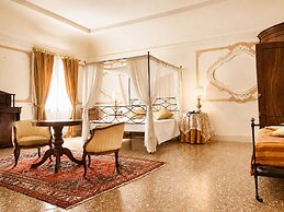 Hotel Villa Cornér della Regina