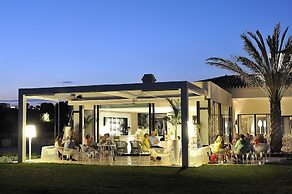 Las Colinas Golf & Country Club