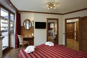 Tevini Dolomites Charming Hotel