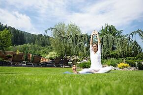 Tevini Dolomites Charming Hotel