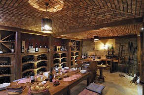 Tevini Dolomites Charming Hotel