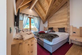 Tevini Dolomites Charming Hotel