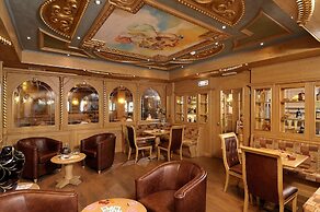 Tevini Dolomites Charming Hotel