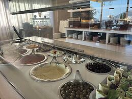 Skopelos Holidays Hotel & Spa