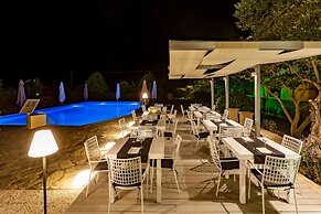 Skopelos Holidays Hotel & Spa