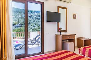 Skopelos Holidays Hotel