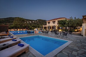 Skopelos Holidays Hotel & Spa