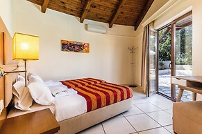 Skopelos Holidays Hotel