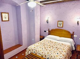 Hermanos Macías Hotel