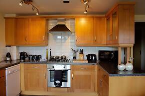 The Lindley Suite - Simple2let Serviced Apartments