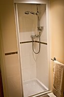 The Lindley Suite - Simple2let Serviced Apartments