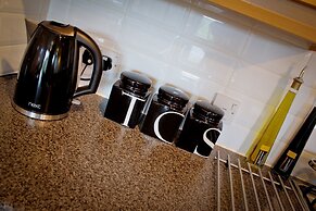 The Lindley Suite - Simple2let Serviced Apartments