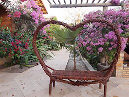 Pousada Jardim dos Orixás