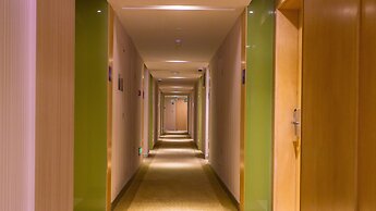 Holiday Inn Express Changzhou Center by IHG