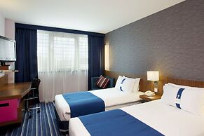 Holiday Inn Express Lisbon - Alfragide by IHG