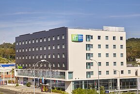 Holiday Inn Express Lisbon - Alfragide by IHG