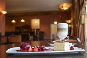 Petroff Palace Boutique Hotel