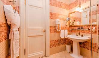 Petroff Palace Boutique Hotel
