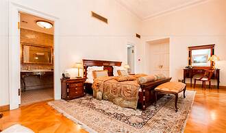 Petroff Palace Boutique Hotel