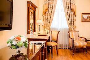 Petroff Palace Boutique Hotel