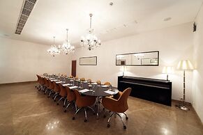 Petroff Palace Boutique Hotel