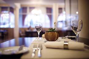 Petroff Palace Boutique Hotel