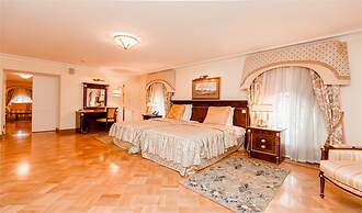 Petroff Palace Boutique Hotel