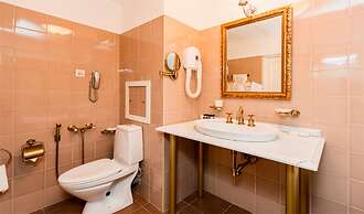 Petroff Palace Boutique Hotel