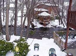 Jonathan Creek Inn and Villas