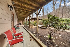 Jonathan Creek Inn and Villas