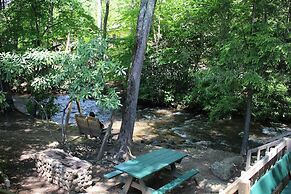 Jonathan Creek Inn and Villas