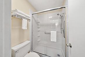 Jonathan Creek Inn and Villas