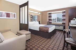 Microtel Inn & Suites by Wyndham Sidney